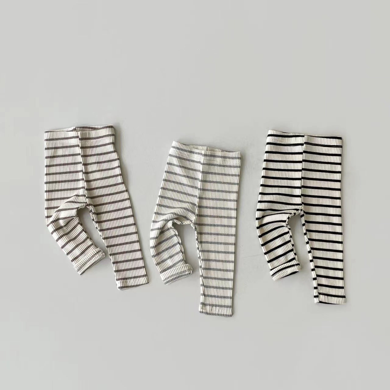 Signature Ribbed Leggings