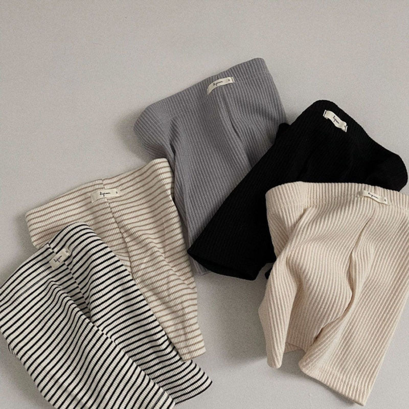 Signature Ribbed Leggings