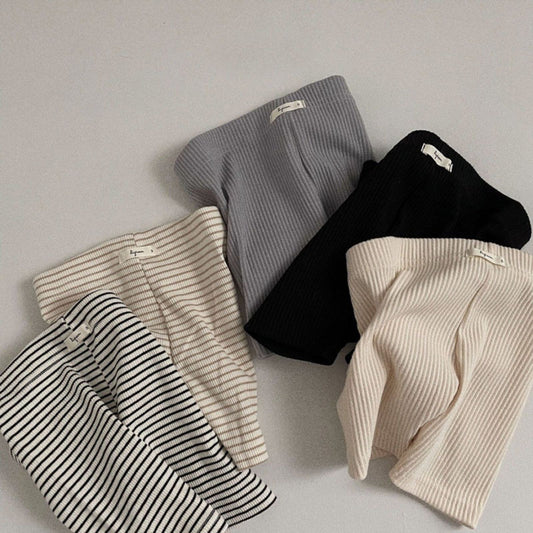 Signature Ribbed Leggings