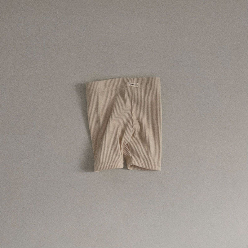 Signature Ribbed Leggings